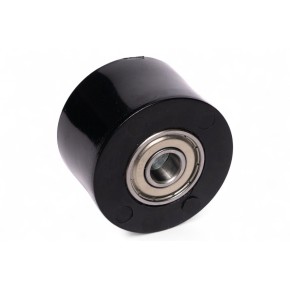 Rullino catena universale - ø esterno 39mm, ø attacco 8mm, larghezza 24,5mm AV2084