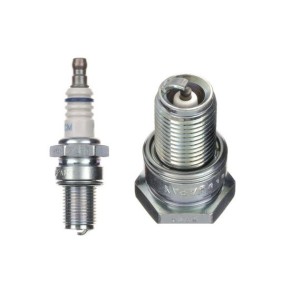 Candela NGK BR8ECM (10 pezzi per scatola) NGKBR8ECM