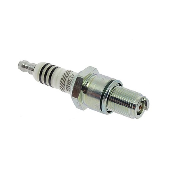 Candela NGK BR8EIX (4 pezzi per scatola) NGKBR8EIX