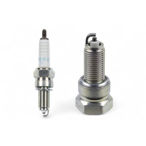 Candela NGK CPR8EA-9 (venduta singolarmente) NGKCPR8EA9N