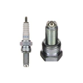 Candela NGK CR9EK (10 pezzi per scatola) NGKCR9EK