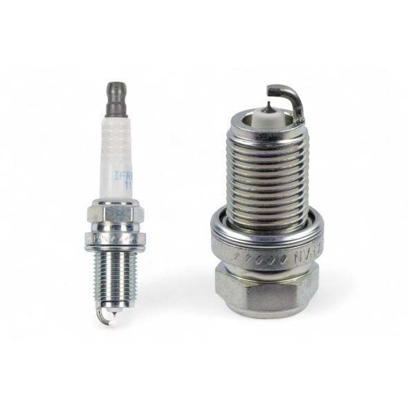 Candela NGK IFR8H11 (venduta singolarmente) NGKIFR8H11