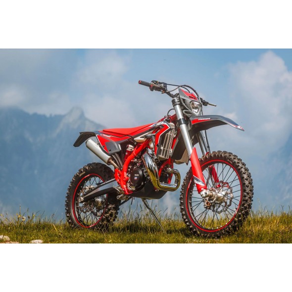 BETA - XTRAINER 300 MY 2026