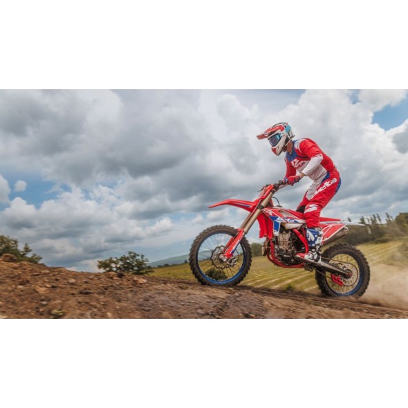 BETA - RX 450 4T MY 2026